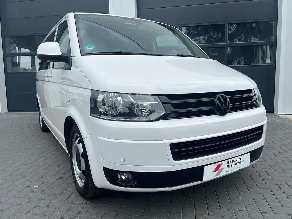Gebraucht VW Multivan Edition 140 PS (102 kW) 2014 Weiß Van / Kleinbus
