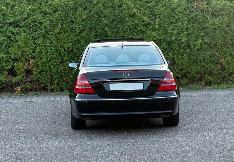 Gebraucht Mercedes E320 224 PS (164 kW) 2003 Schwarz Limousine
