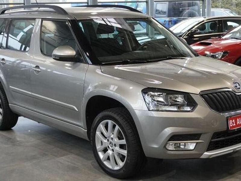 Gebraucht Skoda Yeti Ambition 150 PS (110 kW) 2016 Beige SUV