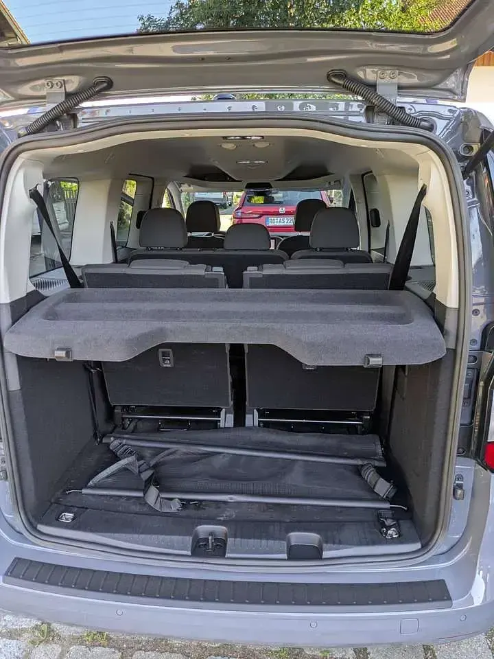 Gebraucht VW Caddy Maxi Life Life 122 PS (89 kW) 2022 Grau Van / Kleinbus