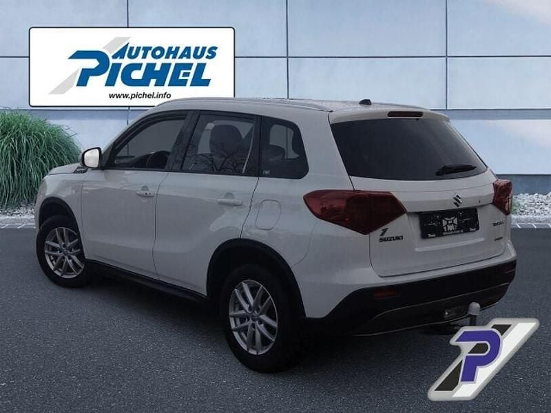 Gebraucht Suzuki Vitara Comfort 140 PS (102 kW) 2019 Weiss SUV