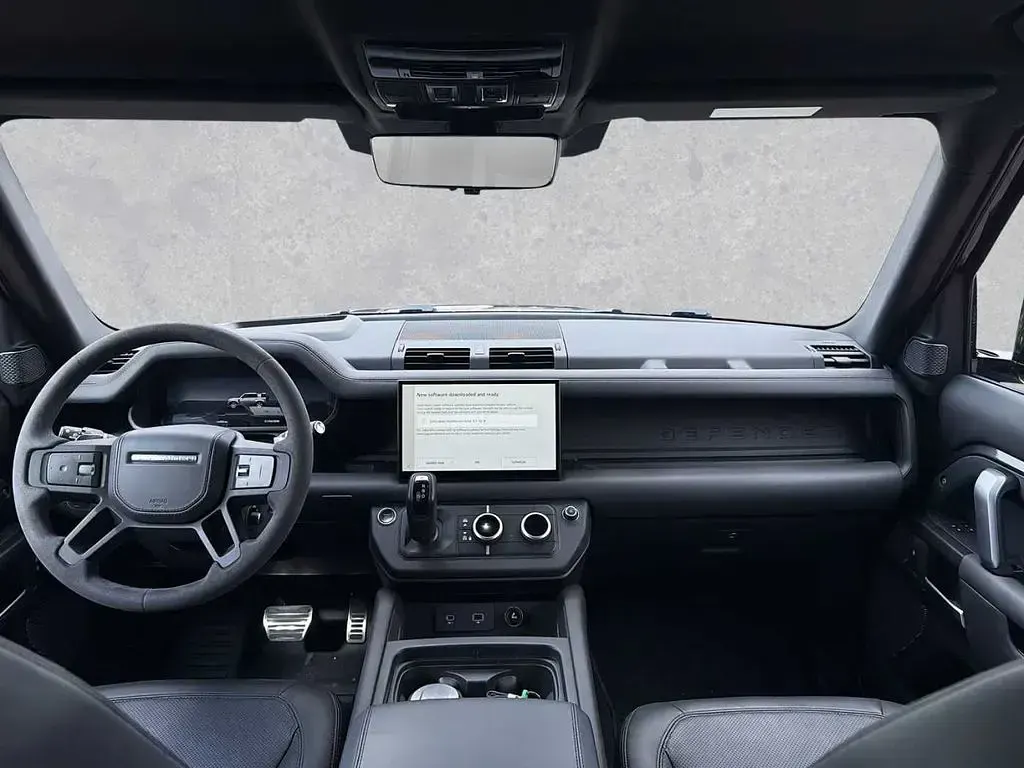 Gebraucht Land Rover Defender 525 PS (386 kW) 2022 Grau SUV