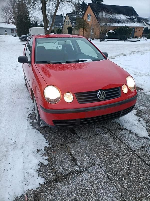 Rot Gebraucht 2003 VW Polo Kleinwagen | 800 € (Guter Preis) - Bild 1/4