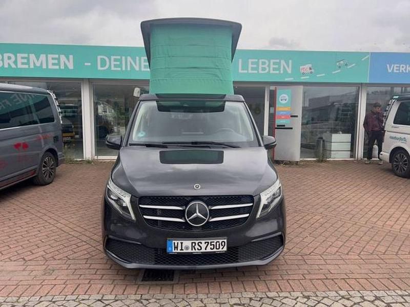 Dunkelgrau (metallic) Gebraucht 2021 Mercedes V250 Marco Polo Van / Kleinbus | 51.900 € (Fairer Preis) - Bild 1/3