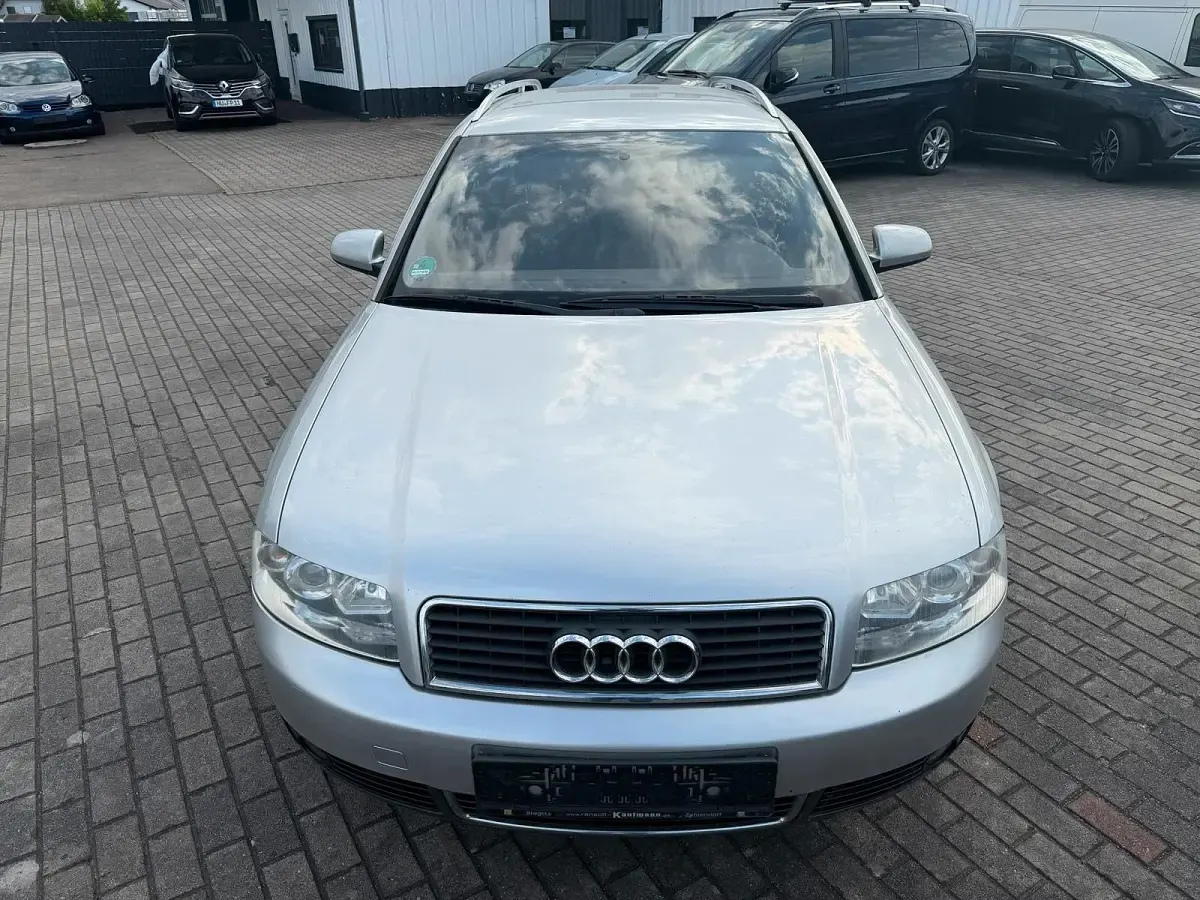 Gebraucht Audi A4 130 PS (95 kW) 2002 Silber Kombi