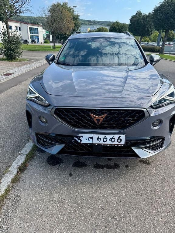Grau Gebraucht 2021 Cupra Formentor SUV | 29.900 € (Fairer Preis) - Bild 1/4