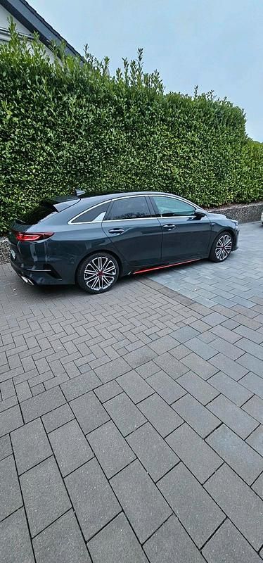 Gebraucht Kia ProCeed GT GT 204 PS (150 kW) 2020 Grau Kleinwagen