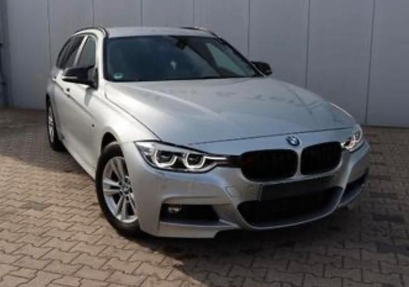 Silber Gebraucht 2017 BMW 320 Kombi | 14.290 € (Fairer Preis) - Bild 1/4