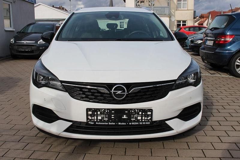 Gebraucht Opel Astra Business Elegance 122 PS (89 kW) 2022 Weiß Kombi
