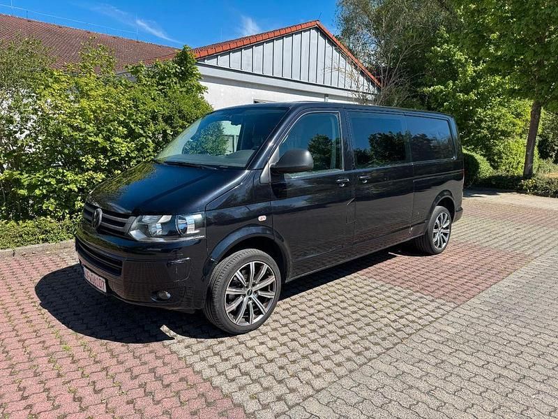 Second-hand VW Transporter 179 CP (131 kW) 2014 Negru Van