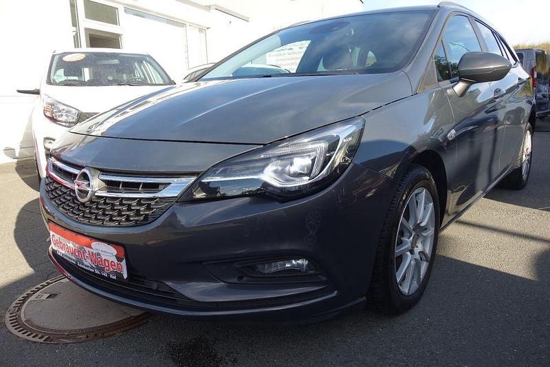 Grau Gebraucht 2016 Opel Astra Business Kombi | 5.690 € (Superpreis) - Bild 1/4