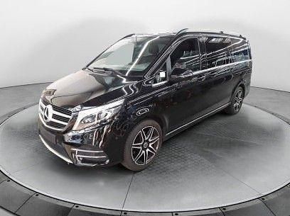 Schwarz Gebraucht 2019 Mercedes V250 AMG Van / Kleinbus | 41.799 € (Guter Preis) - Bild 1/4