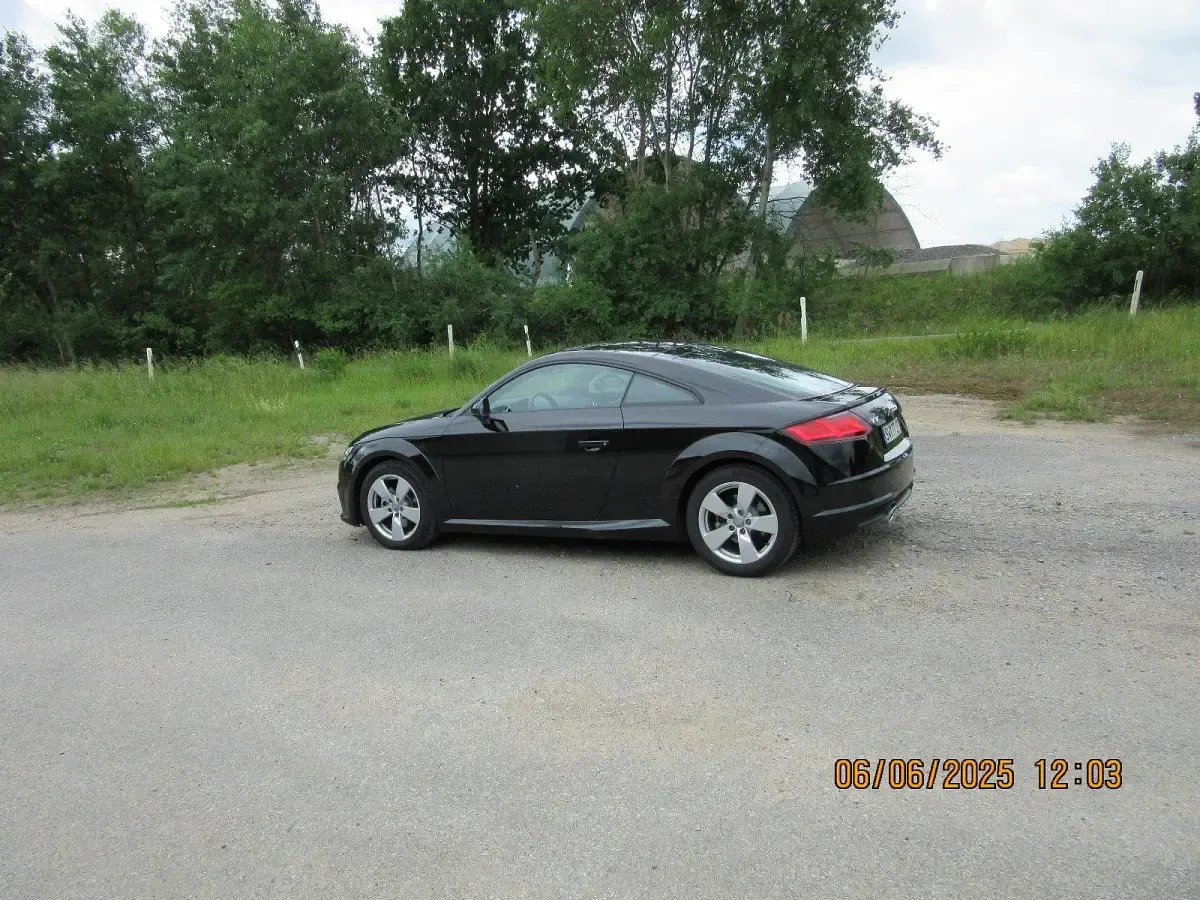Gebraucht Audi TT 197 PS (144 kW) 2023 Schwarz Coupé