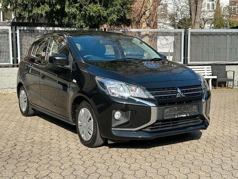 Gebraucht Mitsubishi Space Star Spirit 71 PS (52 kW) 2021 Schwarz Kleinwagen