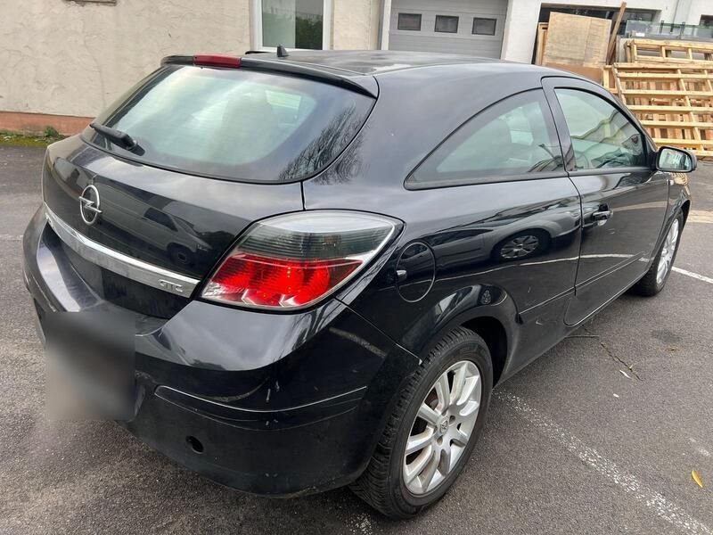 Gebraucht 2005 Opel Astra GTC Kleinwagen | 600 € - Bild 1/4
