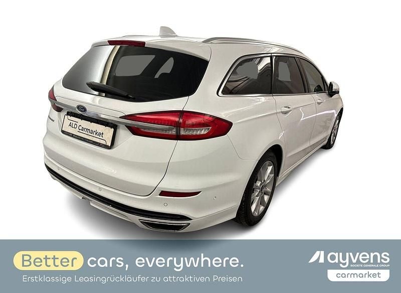 Gebraucht Ford Mondeo Titanium 190 PS (139 kW) 2022 Frostweiß Kombi