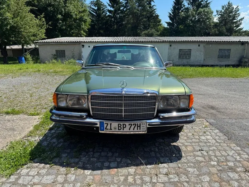 Gebraucht Mercedes 280 185 PS (136 kW) 1980 Grün Limousine