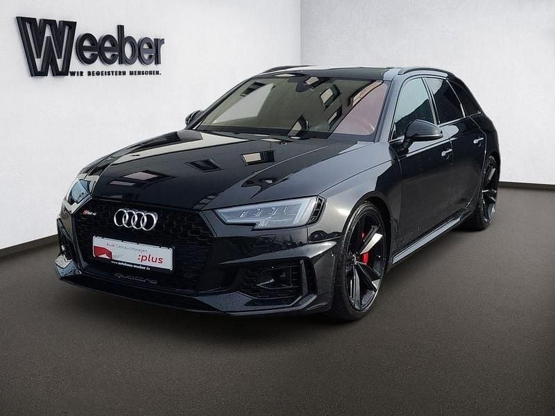 Gebraucht Audi RS4 Ambiente 450 PS (330 kW) 2018 Mythosschwarz metallic Kombi