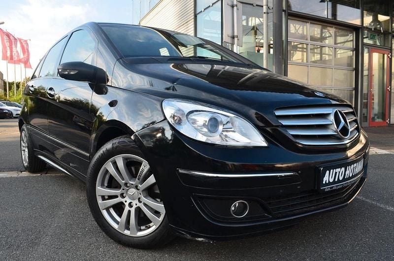 Schwarz Gebraucht 2008 Mercedes B180 Van / Kleinbus | 3.750 € (Guter Preis) - Bild 1/4