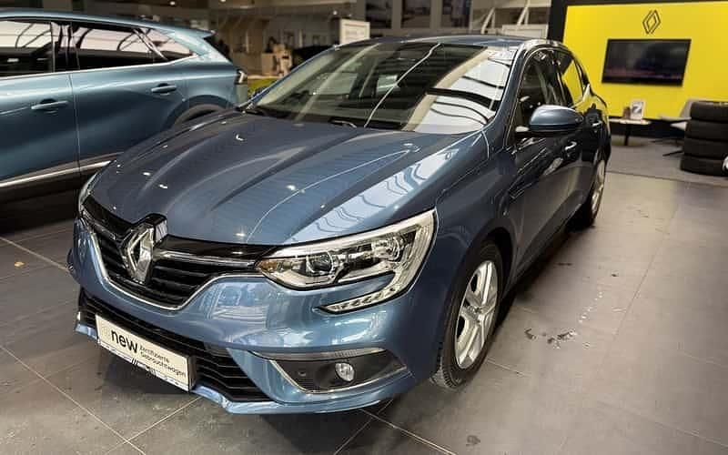 Blau Gebraucht 2017 Renault Mégane IV Experience Limousine | 7.990 € (Superpreis) - Bild 1/4
