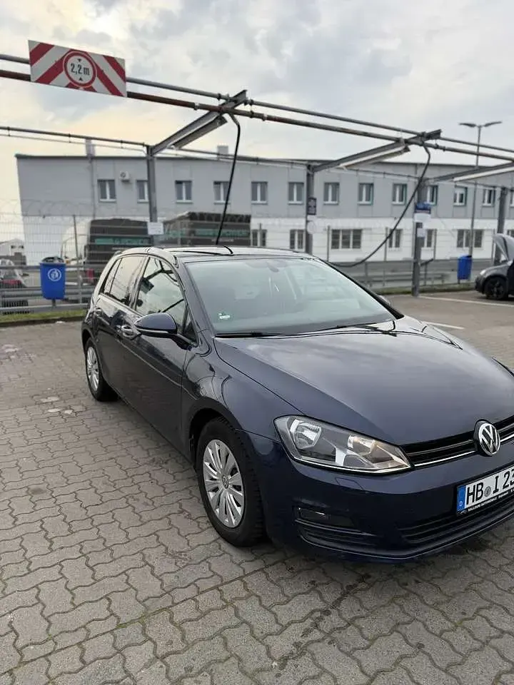 Gebraucht VW Golf VII Trendline 86 PS (63 kW) 2013 Limousine