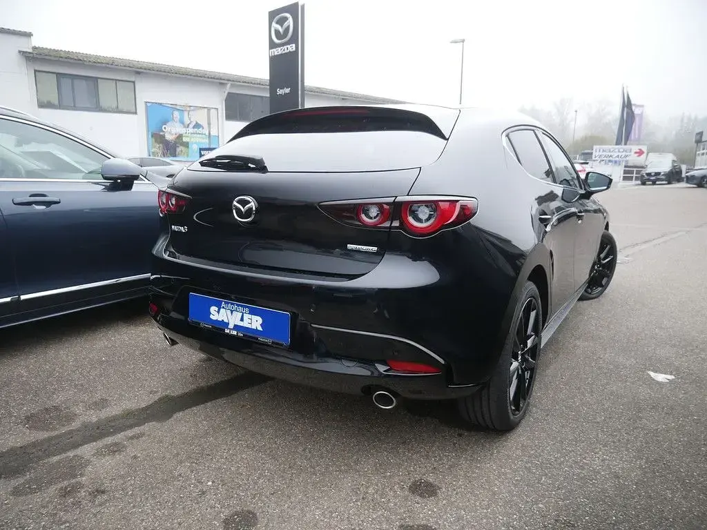 Neu Mazda 3 Homura-Line 140 PS (102 kW) 2026 Schwarz Limousine
