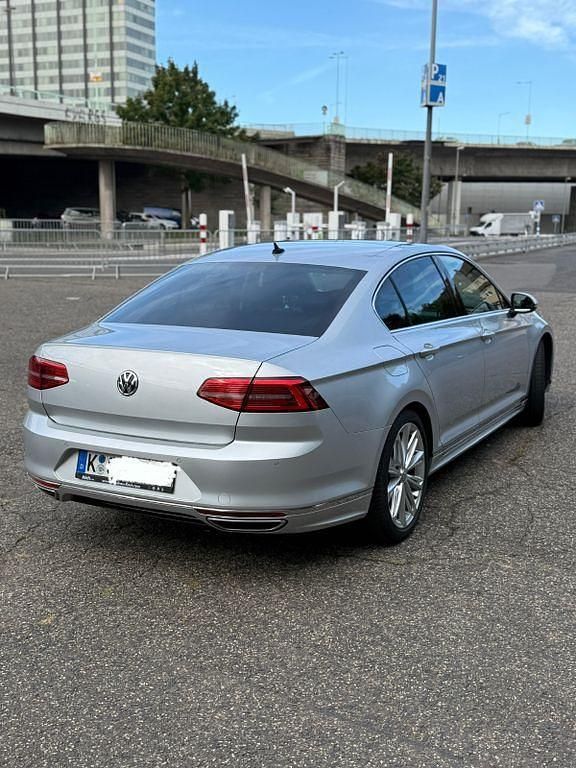 Gebraucht VW Passat R-line 190 PS (139 kW) 2016 Silber Limousine