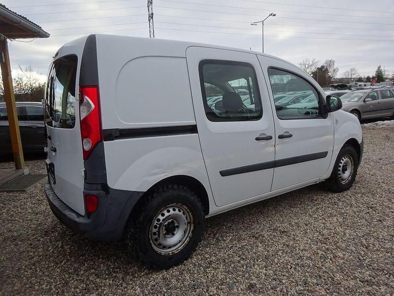 Gebraucht Renault Kangoo 90 PS (66 kW) 2013 Weiß Limousine