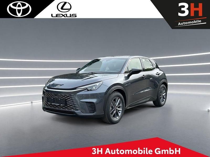 Neu Lexus LBX 136 PS (100 kW) 2026 Grau SUV
