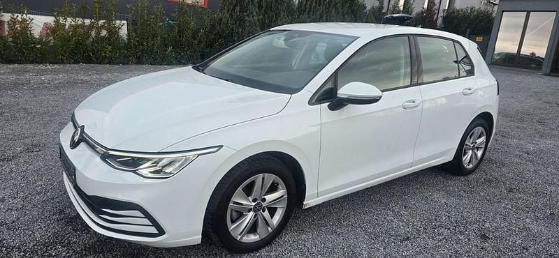 Gebraucht VW Golf VIII Life 110 PS (80 kW) 2022 Weiß Limousine