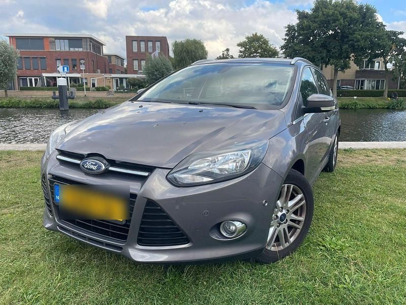Gebraucht 2013 Ford Focus Titanium Kombi | 2.950 € (Guter Preis) - Bild 1/4