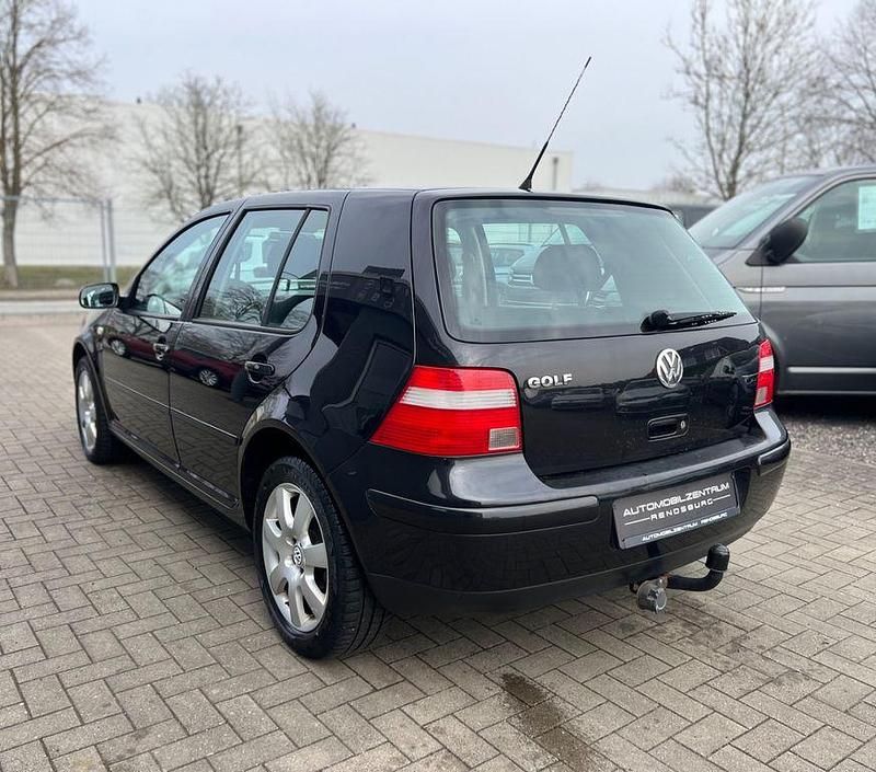 Gebraucht VW Golf IV Pacific 75 PS (55 kW) 2003 Schwarz Limousine