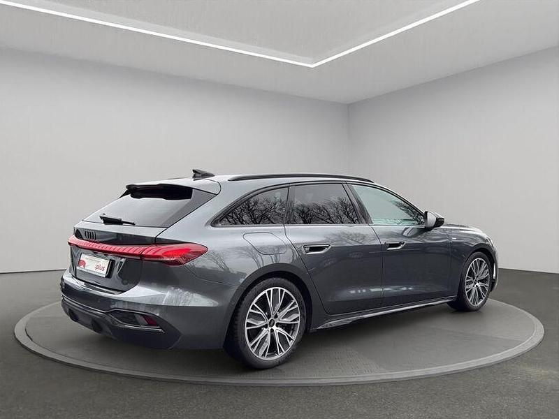 Gebraucht Audi A5 S-Line 204 PS (150 kW) 2025 Daytonagrau perleffekt Kombi