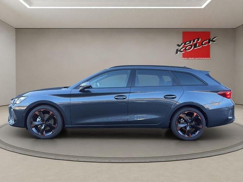 Gebraucht Cupra Leon 150 PS (110 kW) 2024 Magnetic grau metallic Kombi