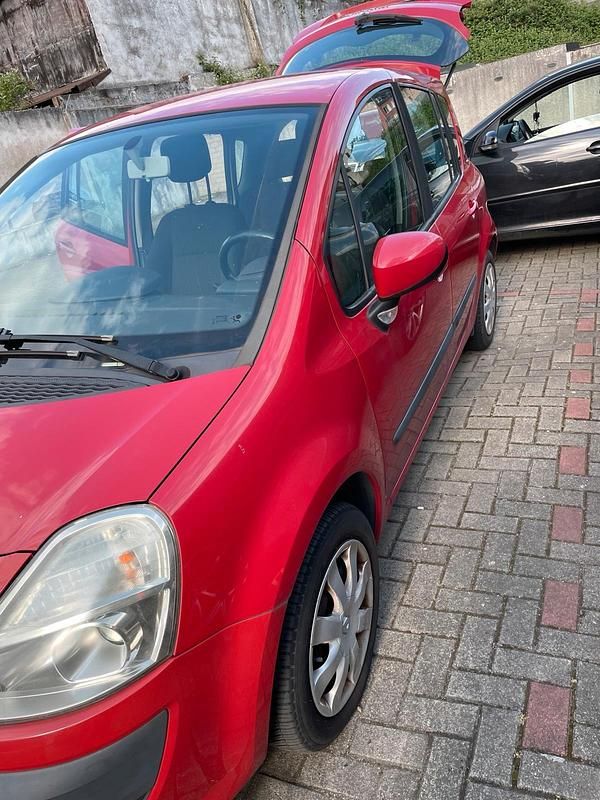 Gebraucht Renault Modus 2010 Rot Van / Kleinbus