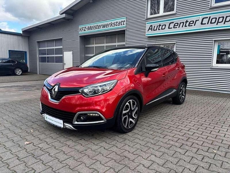 Używany Renault Captur XMOD 118 KM (86 kW) 2016 Czerwony SUV
