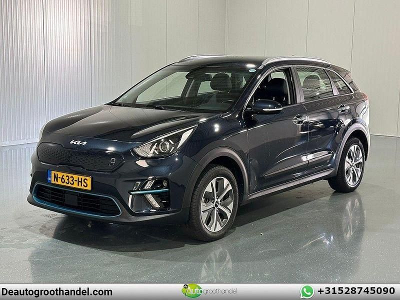 Blau Gebraucht 2021 Kia e-Niro SUV | 19.723 € (Guter Preis) - Bild 1/4