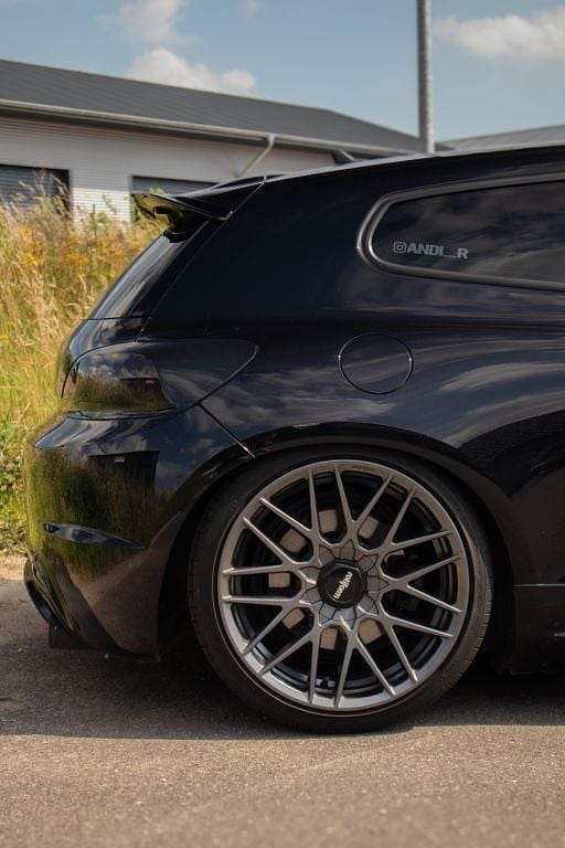 Gebraucht VW Scirocco R 265 PS (194 kW) 2013 Schwarz Coupé