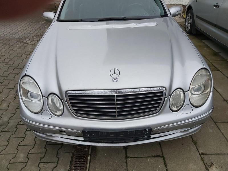 Gebraucht Mercedes 220 2005 Limousine