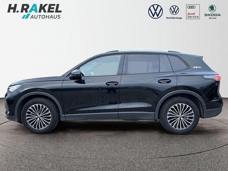 Gebraucht VW Tiguan Goal 150 PS (110 kW) 2025 Schwarz SUV