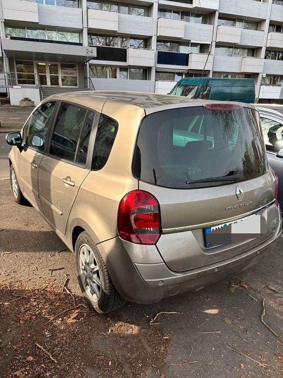 Gebraucht Renault Modus Night&Day 88 PS (64 kW) 2012 Beige Van / Kleinbus