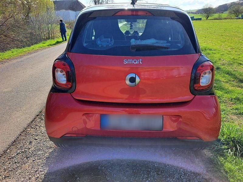 Gebraucht Smart ForFour 90 PS (66 kW) 2015 Rot Kleinwagen