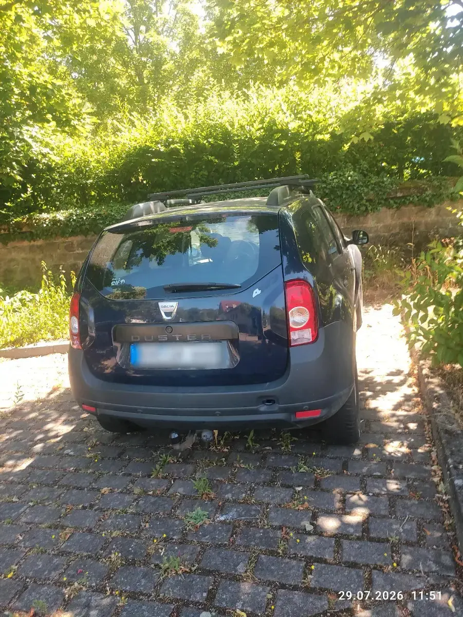 Gebraucht Dacia Duster 105 PS (77 kW) 2011 Blau SUV