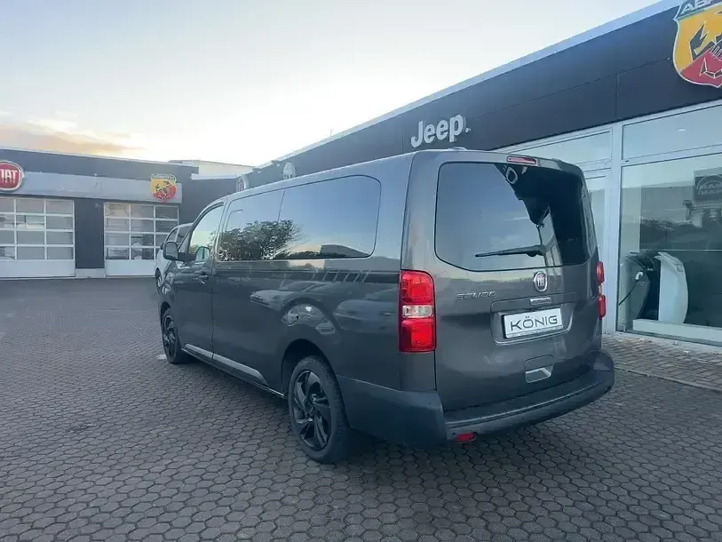 Gebraucht Fiat Scudo 177 PS (130 kW) 2023 Grau Van