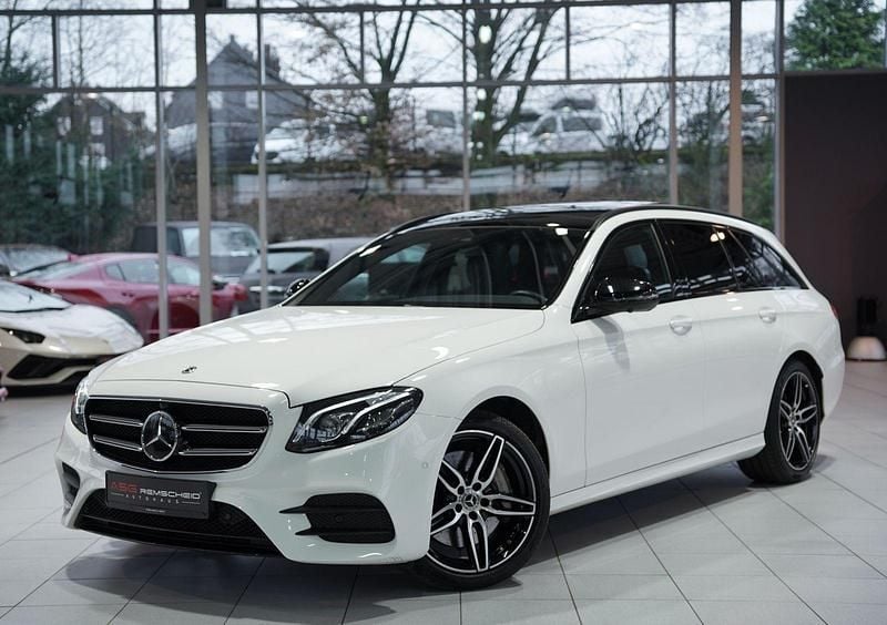 Gebraucht Mercedes E400 AMG line 340 PS (250 kW) 2020 Weiß Kombi