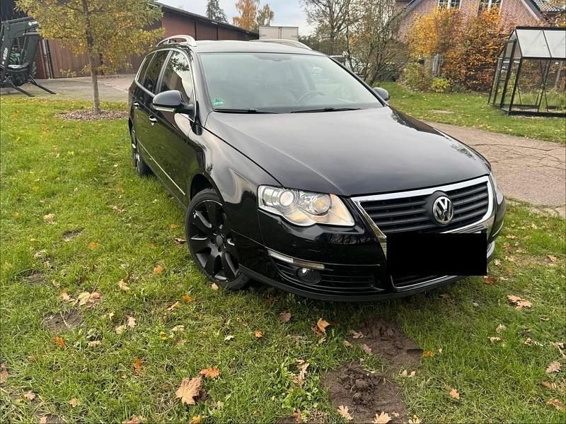 Schwarz Gebraucht 2007 VW Passat Kombi | 3.000 € (Guter Preis) - Bild 1/4