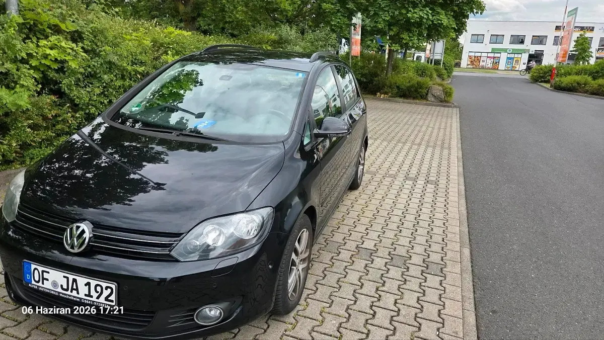 Gebraucht VW Golf VI 122 PS (89 kW) 2010 Schwarz Kleinwagen