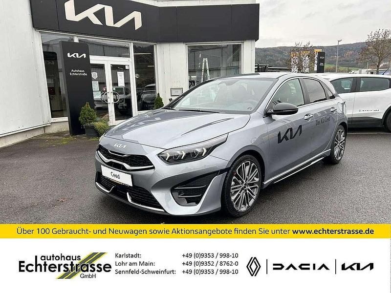Lunarsilber metallic Neu 2025 Kia Ceed GT-Line Limousine | 29.950 € (Fairer Preis) - Bild 1/4
