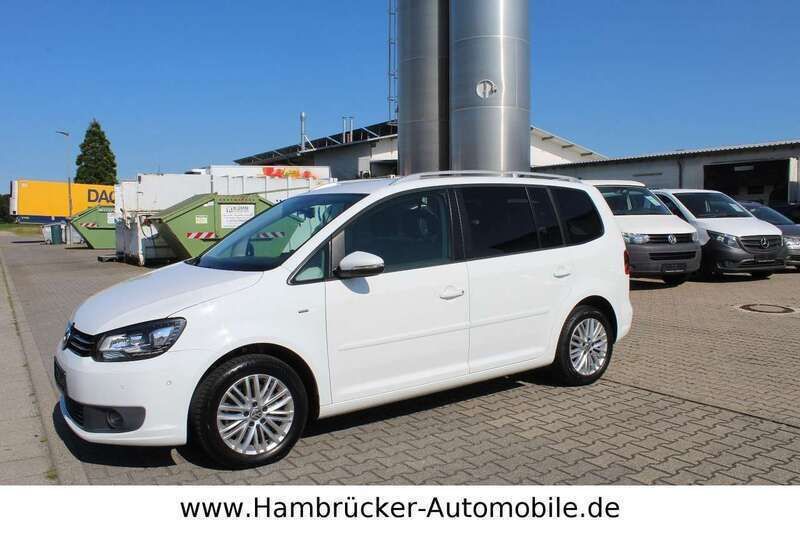 Pure white Gebraucht 2014 VW Touran Cup Van / Kleinbus | 8.900 € (Guter Preis) - Bild 1/4