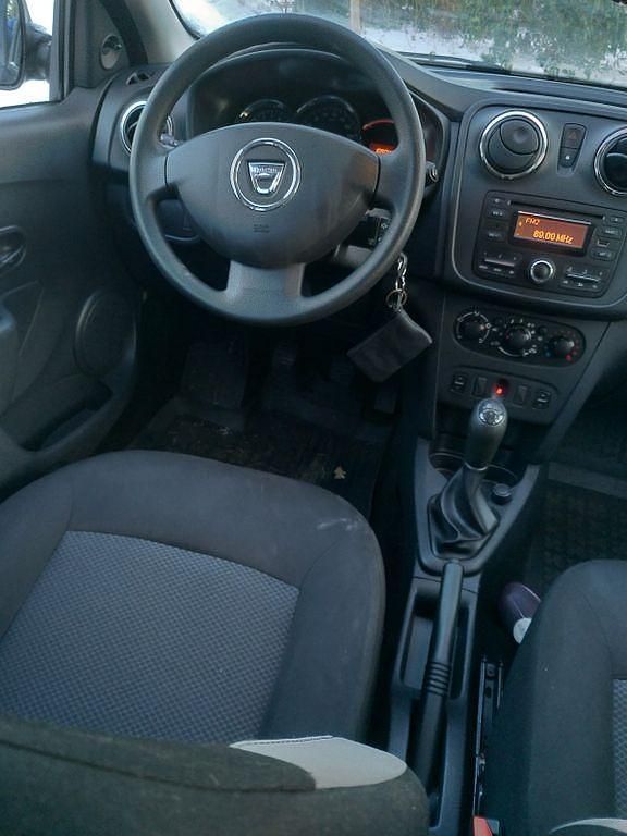 Gebraucht Dacia Sandero Ambiance 75 PS (55 kW) 2015 Schwarz Limousine